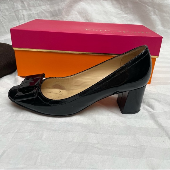 Patent Leather Kate Spade Dijon Pumps w Leather Bow - Picture 14 of 15